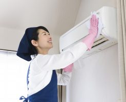 エアコンの引き取りと処分の方法
