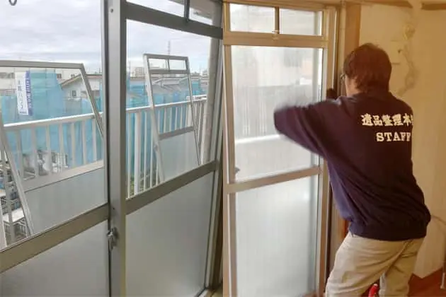 窓のクリーニング