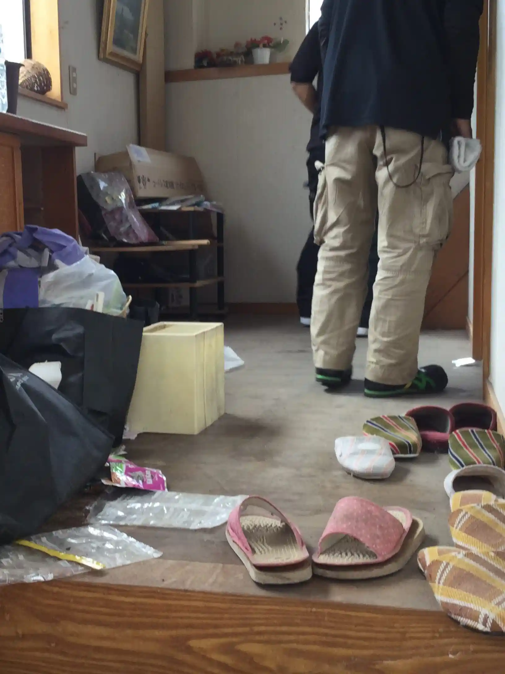土浦市の特殊清掃現場、警察の現場検証が済む前に立会いのもと状況確認