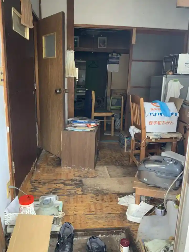 緊急性を要する孤独死の特殊清掃現場だったので即日に駆け付けた様子