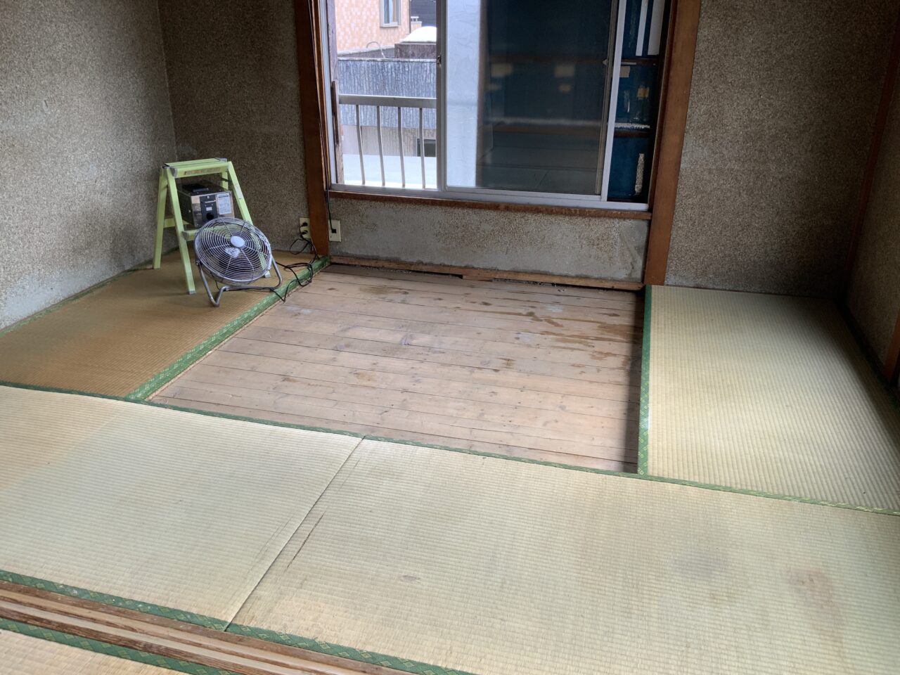 オゾン発生器を設置した部屋の様子